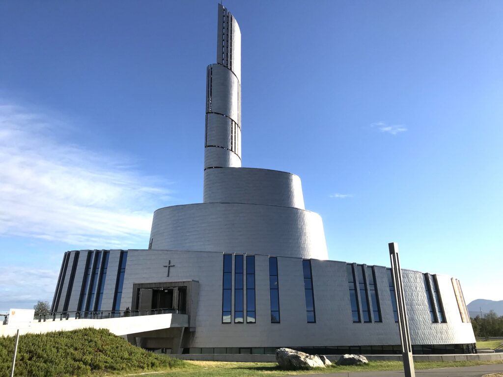 One of Alta's most striking landmarks today is its modern Northern Lights Cathedral, whose spiralling titanium-clad tower dominates the town centre.